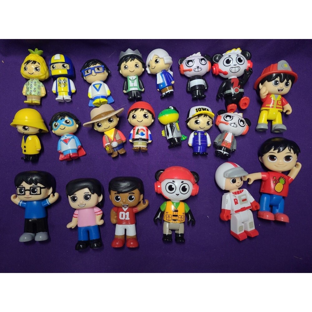 Ryans World Figures Figure Toy - Ryan’s World Lot - 21 Total - B